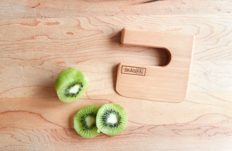 Montessori : Mini couteau ou cuillère en bois pour enfants