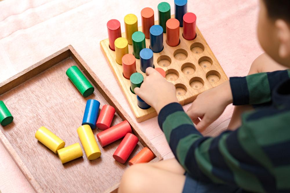 Qu'est-ce qu'un jouet Montessori ? - Lilinappy